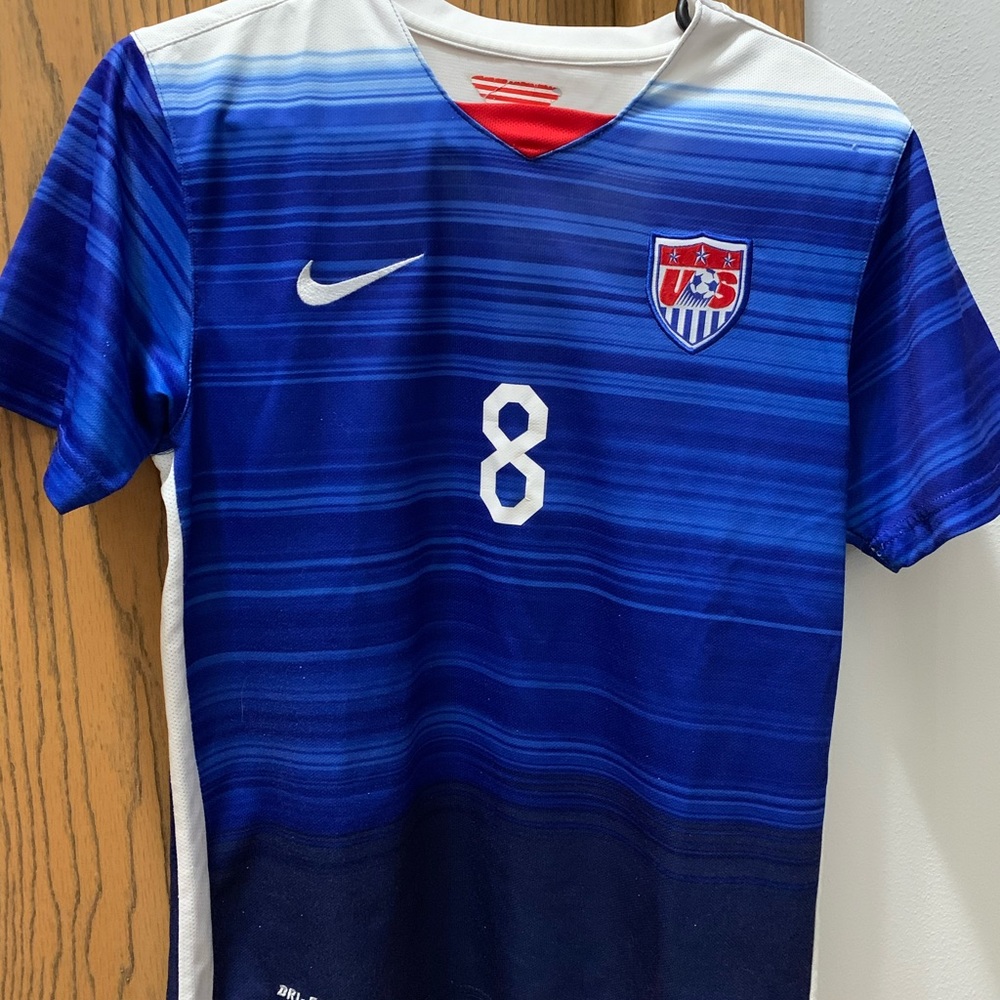 Boys Nike soccer jersey